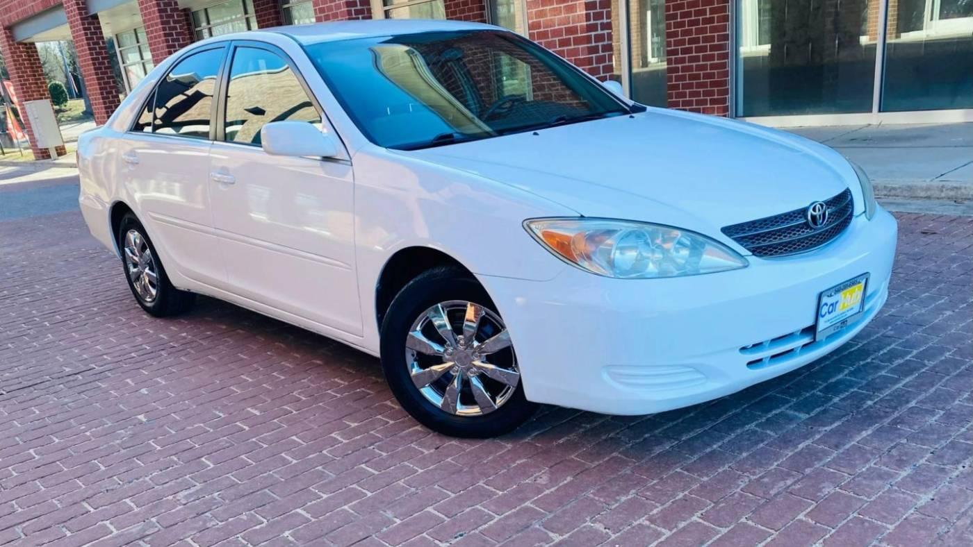 2003 Toyota Camry LE in Stafford VA For Sale - Image 1