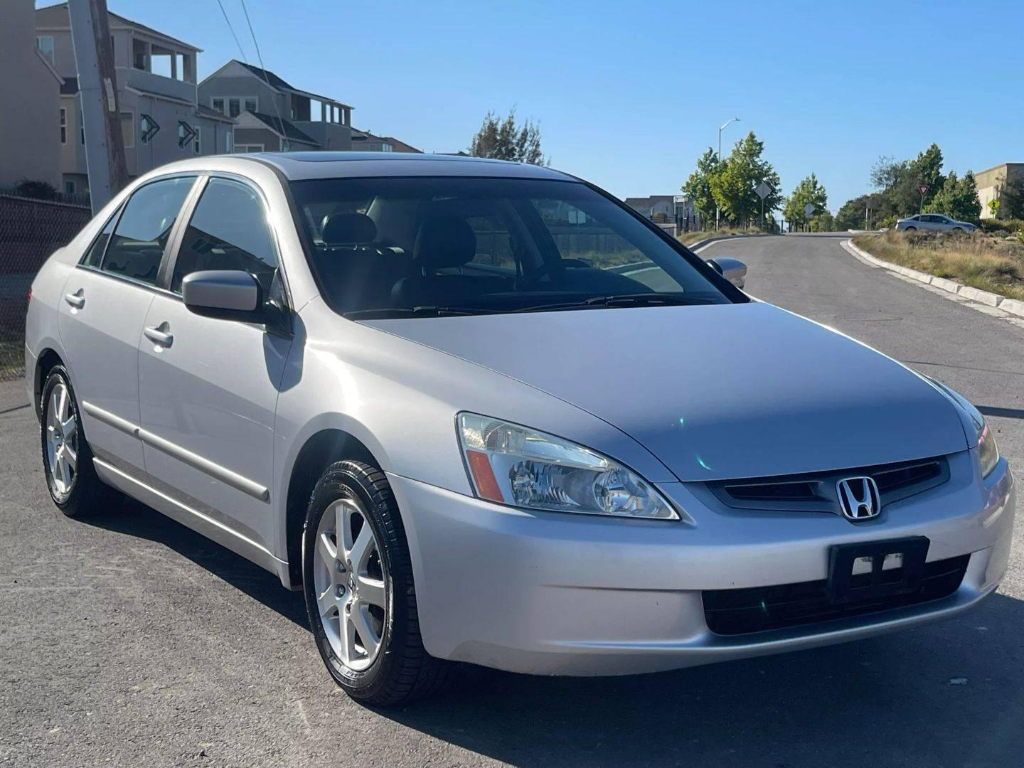 2005 Honda Accord EX-L V6 in Newark CA For Sale - Image 1
