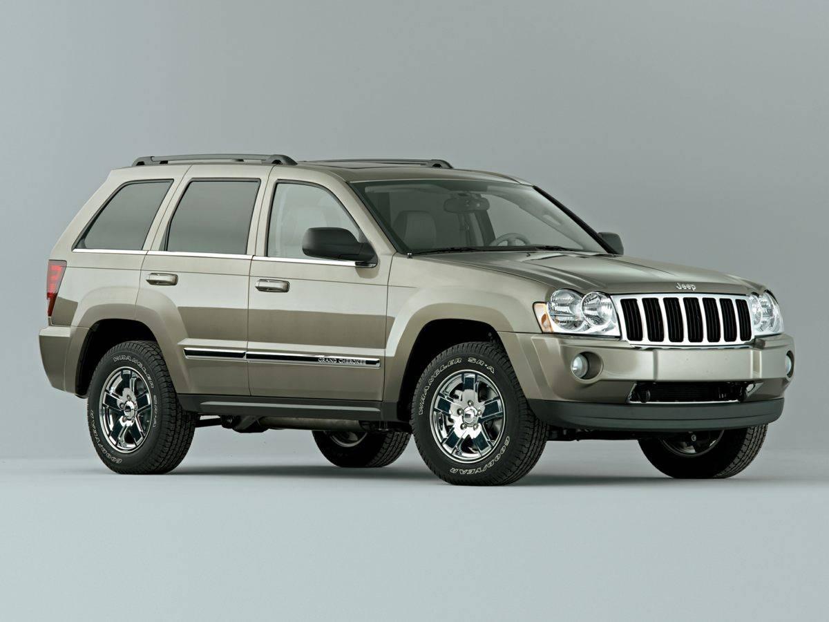 2005 Jeep Grand Cherokee Limited in Greenwood IN For Sale - Image 1