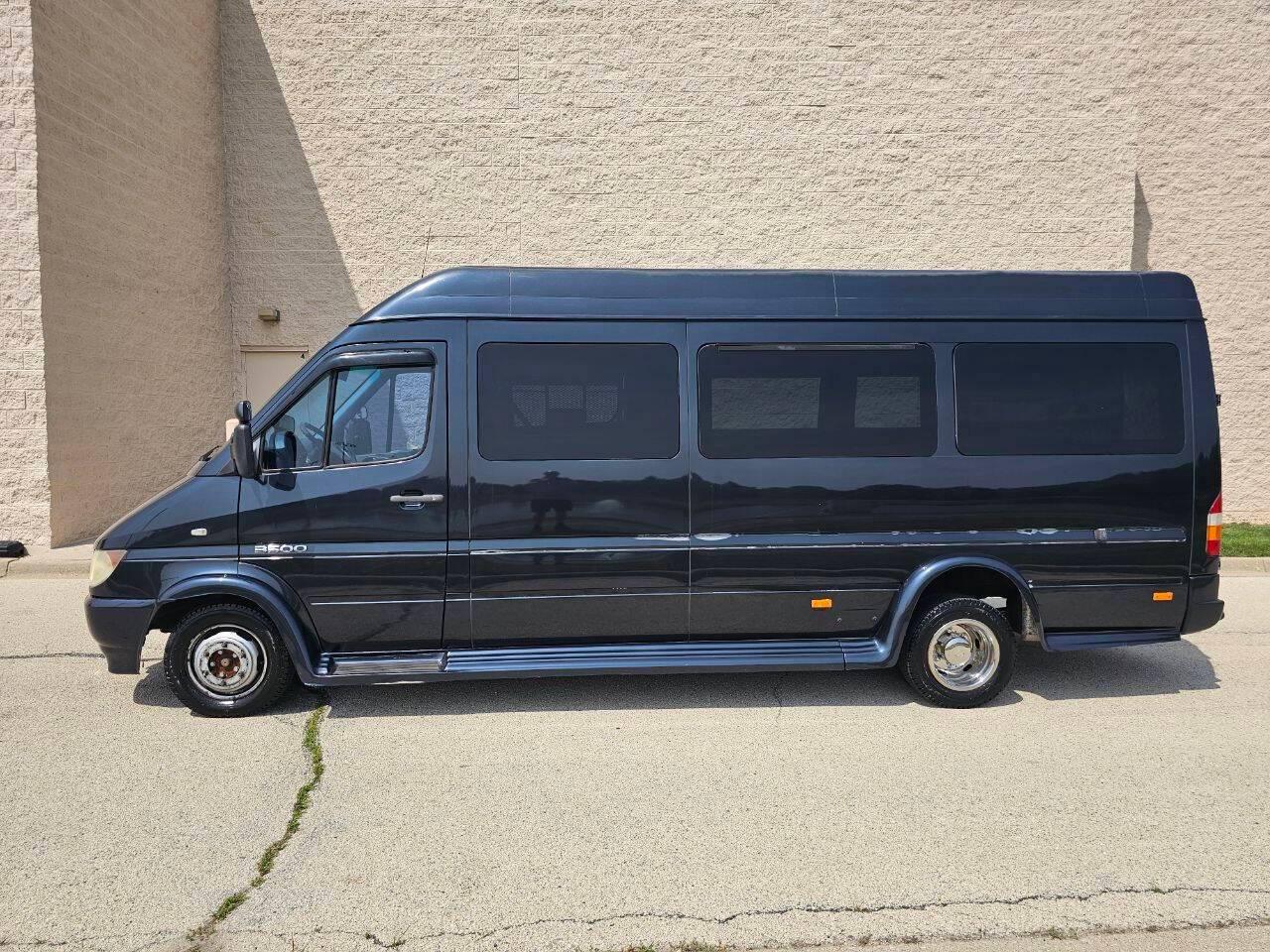 2006 Dodge Sprinter 3500 in Roselle IL For Sale - Image 1