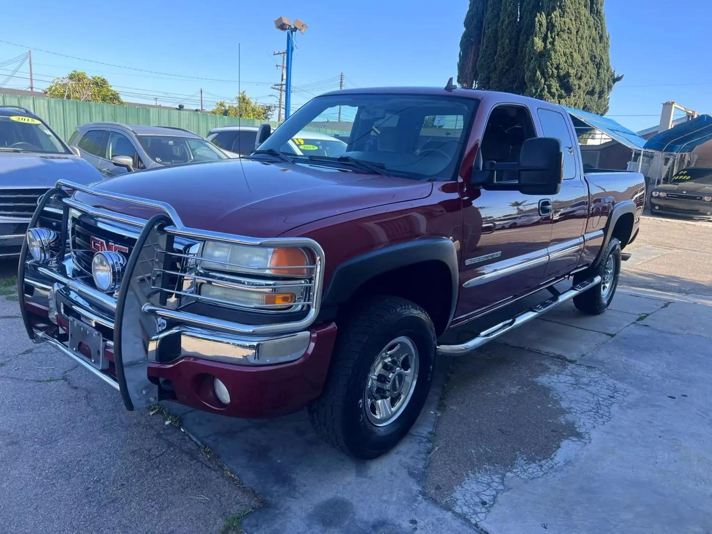 2006 GMC Sierra 2500HD SL in Midway City CA For Sale - Image 1