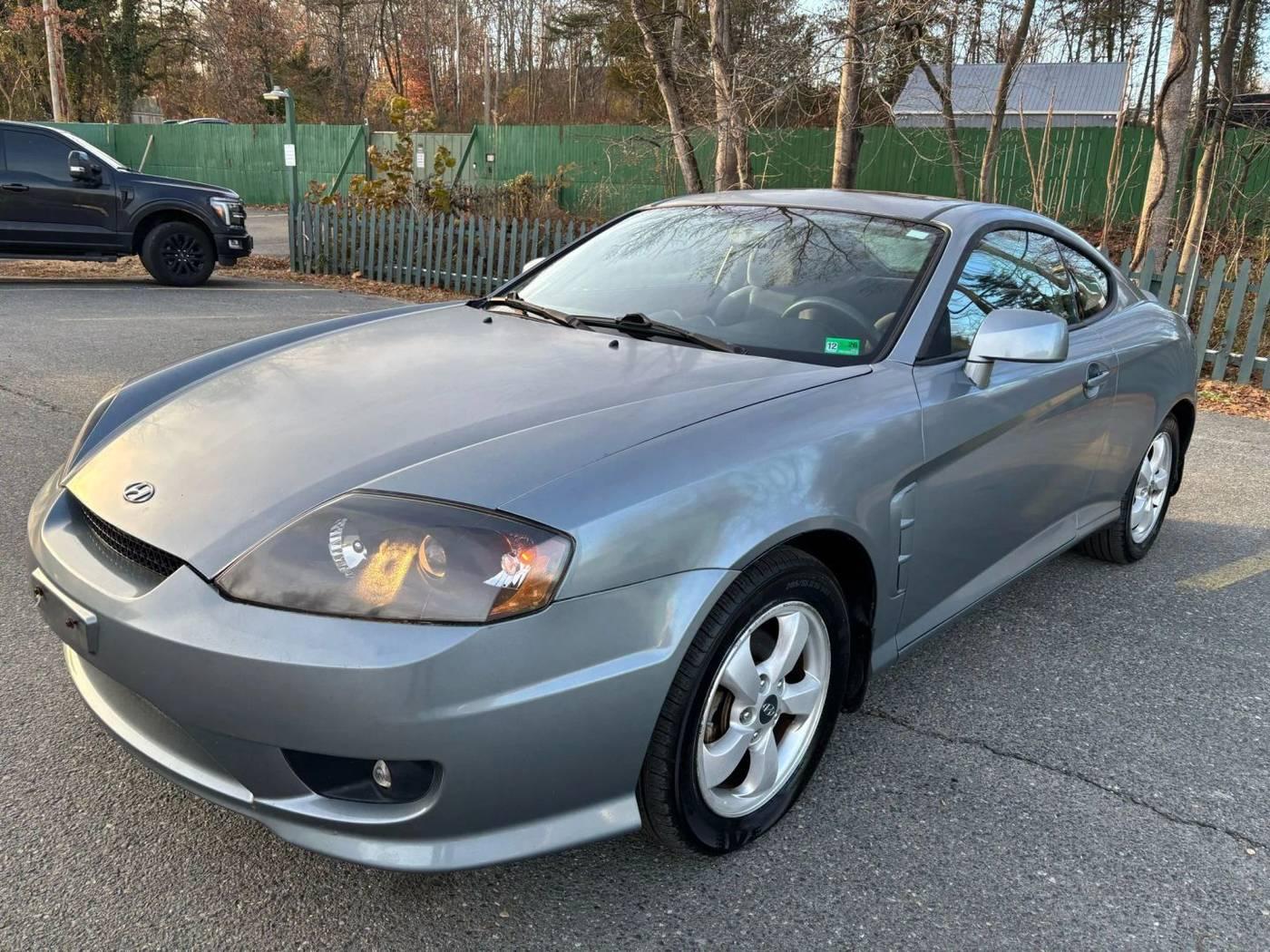 2006 Hyundai Tiburon GS in Stafford VA For Sale - Image 1