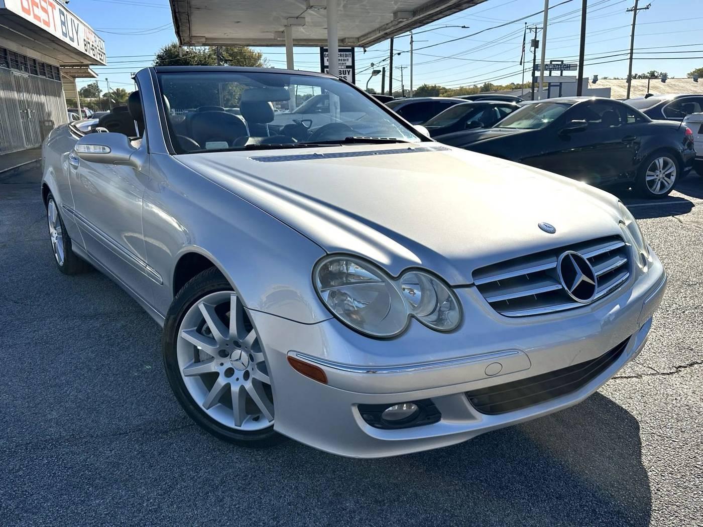 2007 Mercedes-Benz CLK CLK 350 in Arlington TX For Sale - Image 1