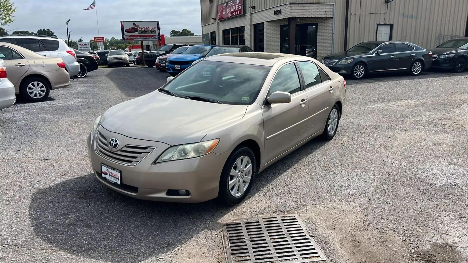 2007 Toyota Camry XLE V6 in Chesapeake VA For Sale - Image 1