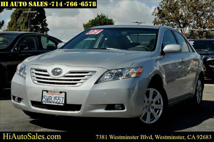 2007 Toyota Camry XLE V6 in Westminster CA For Sale - Image 1