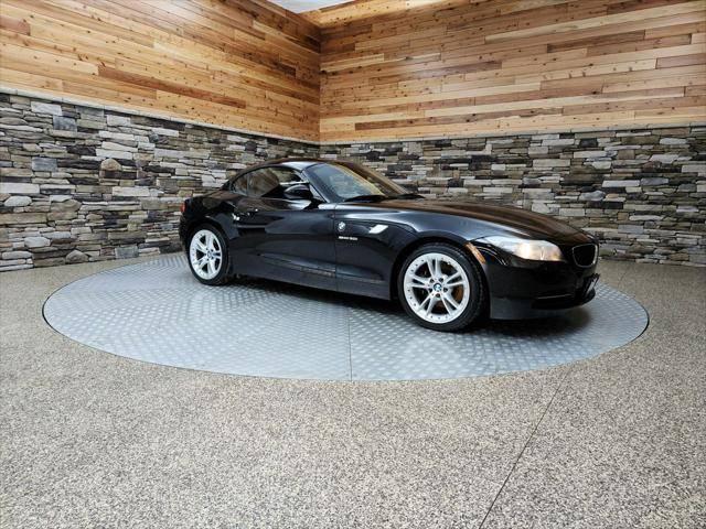 2009 BMW Z4 30i in Yorkville NY For Sale - Image 1