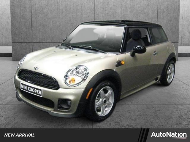 2009 MINI Cooper Cooper in Northglenn CO For Sale - Image 1