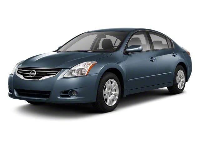 2010 Nissan Altima 2.5 SL in Davenport IA For Sale - Image 1