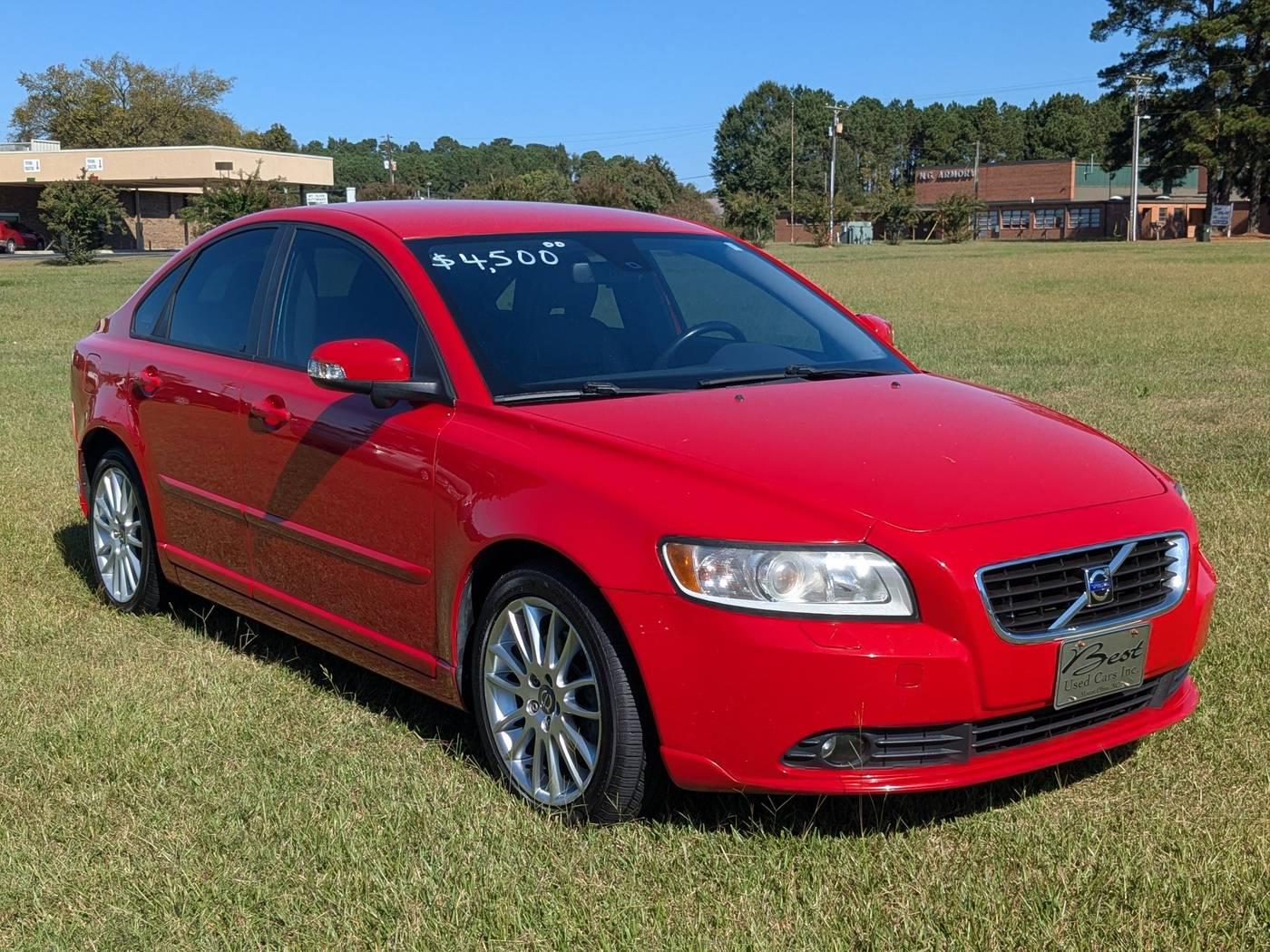2010 Volvo S40 2.4 in Mount Olive NC For Sale - Image 1