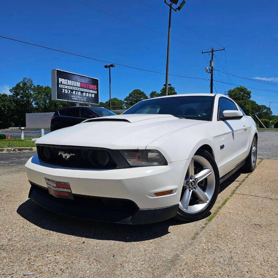 2011 Ford Mustang GT Premium in Norfolk VA For Sale - Image 1