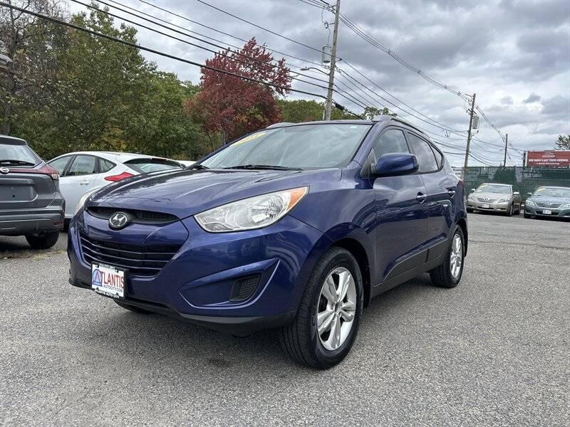 2011 Hyundai Tucson GLS in Framingham MA For Sale - Image 1