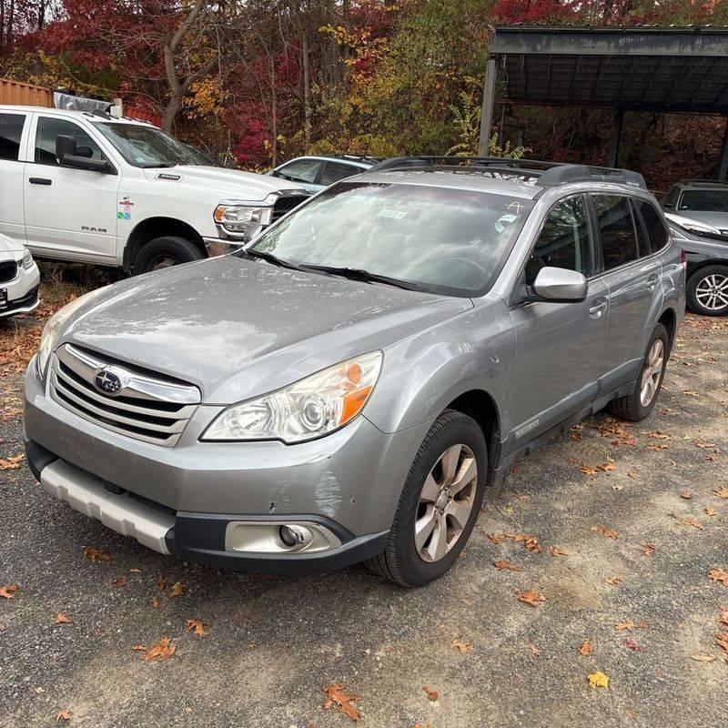 2011 Subaru Outback 2.5i Limited in Carlstadt NJ For Sale - Image 1