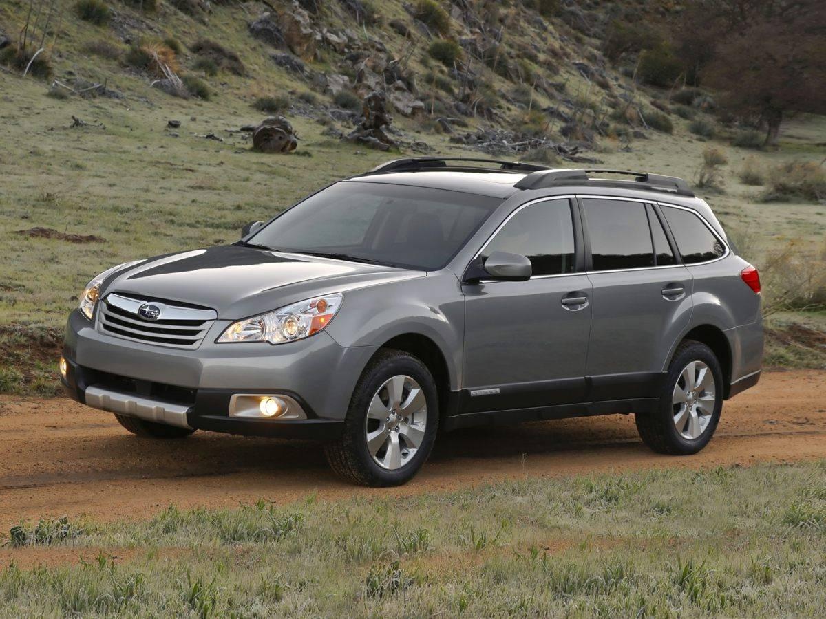 2011 Subaru Outback 2.5i Premium in Irving TX For Sale - Image 1