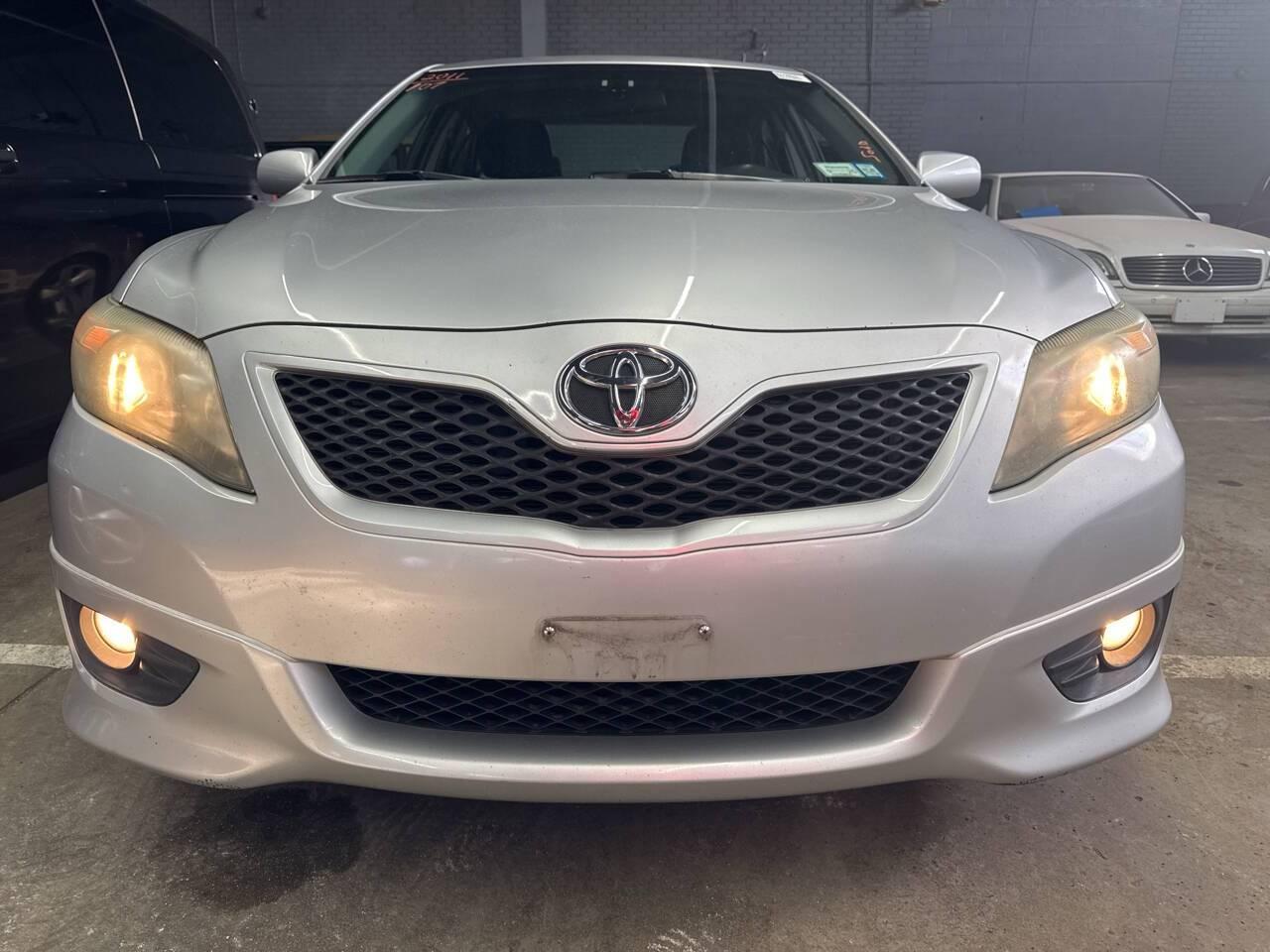 2011 Toyota Camry SE in Lake Hopatcong NJ For Sale - Image 1