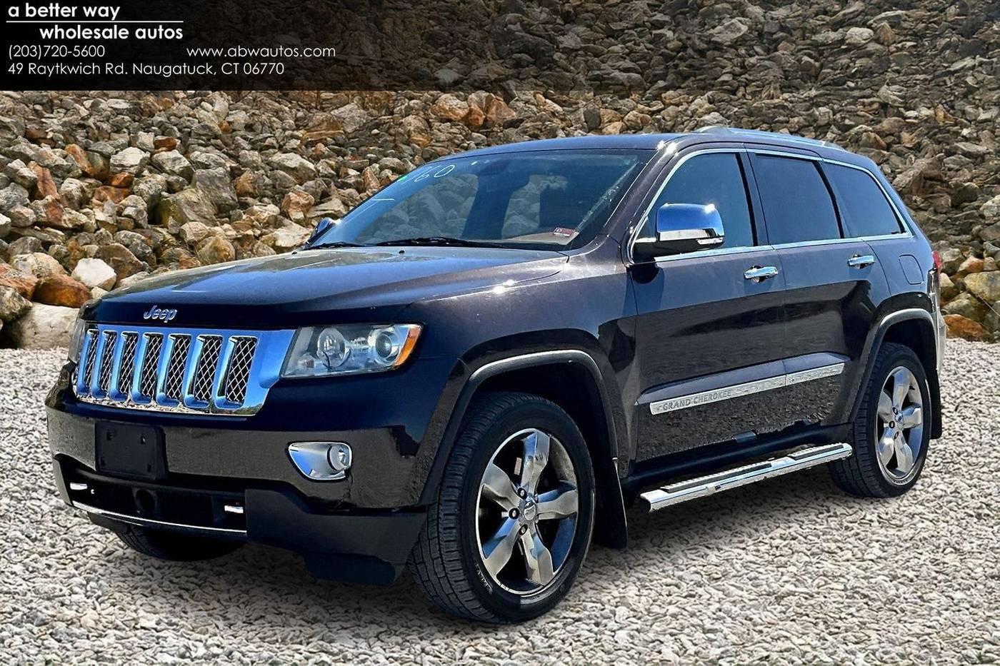 2012 Jeep Grand Cherokee Overland Summit in Naugatuck CT For Sale - Image 1