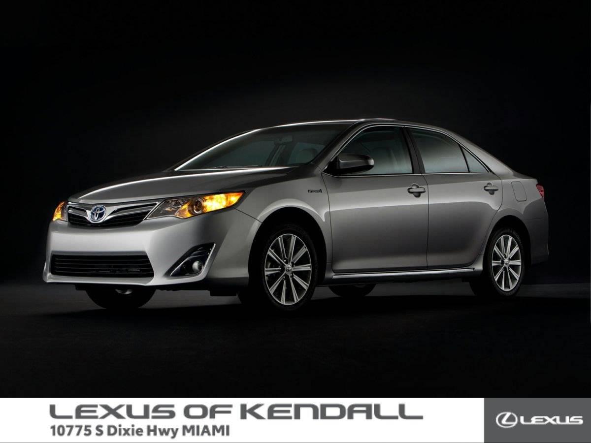 2012 Toyota Camry L in Miami FL For Sale - Image 1