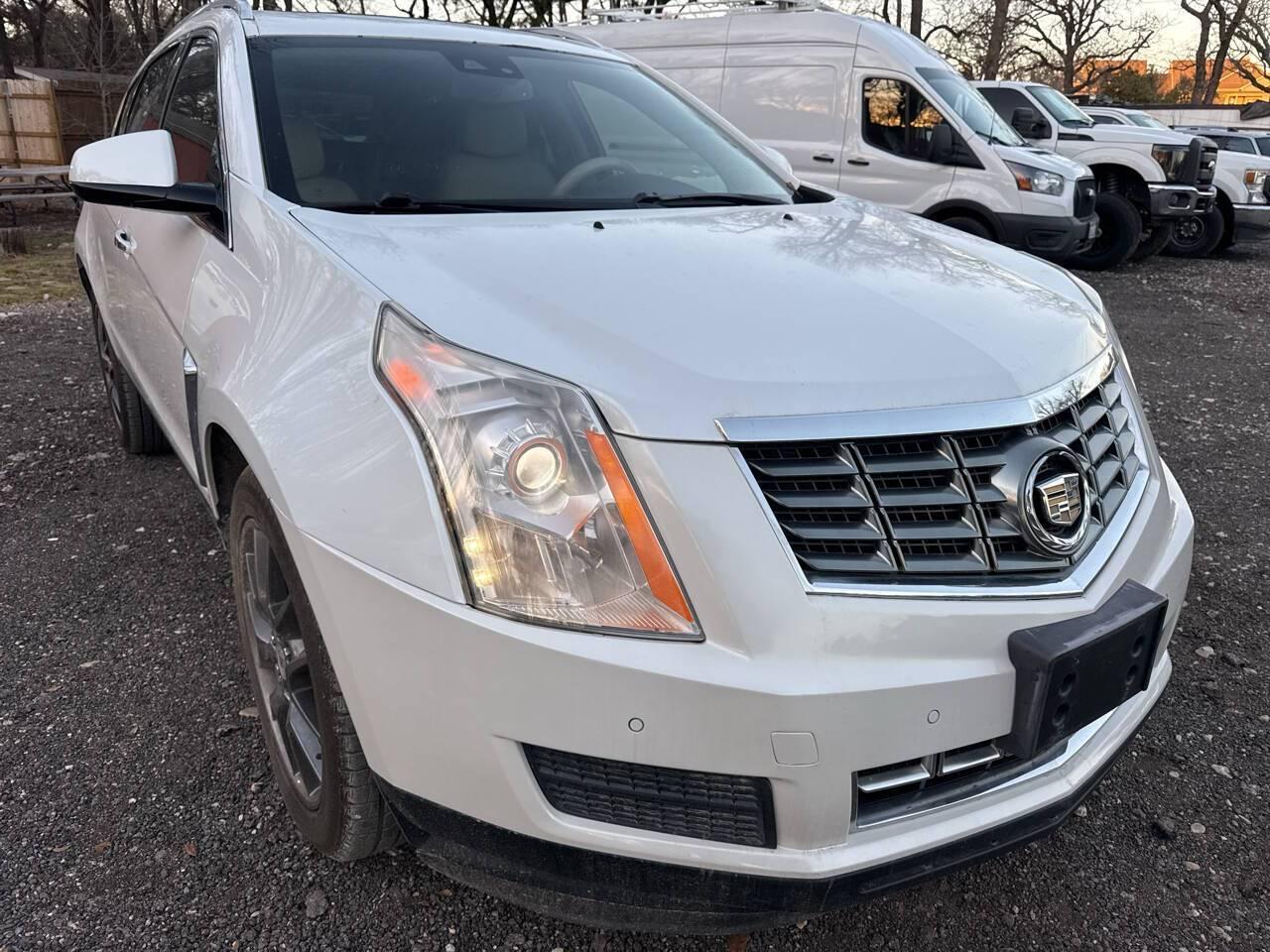 2013 Cadillac SRX Luxury Collection in Austin TX For Sale - Image 1