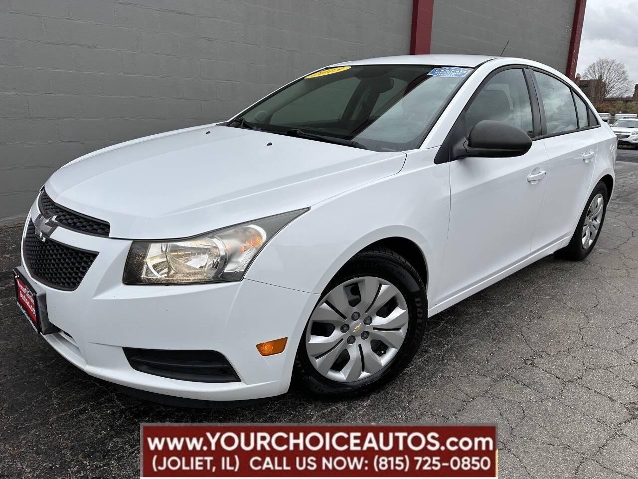 2013 Chevrolet Cruze LS in Joliet IL For Sale - Image 1