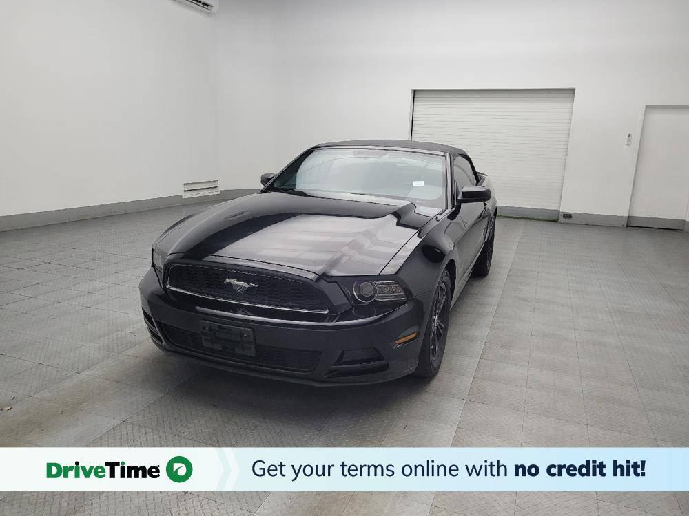 2013 Ford Mustang V6 in Union City GA For Sale - Image 1