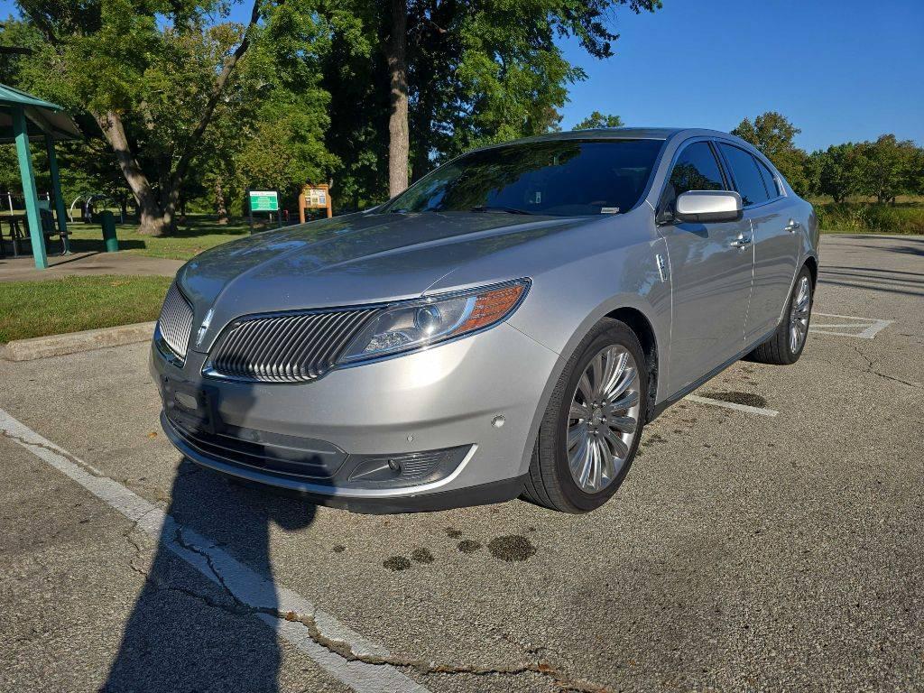 2013 Lincoln MKS 3.7L AWD in Grandview MO For Sale - Image 1