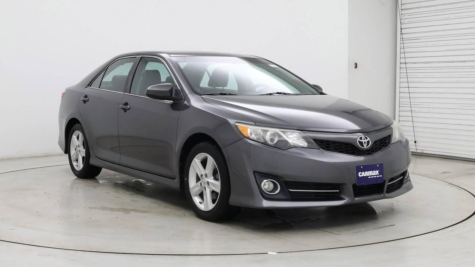 2013 Toyota Camry SE in Birmingham AL For Sale - Image 1