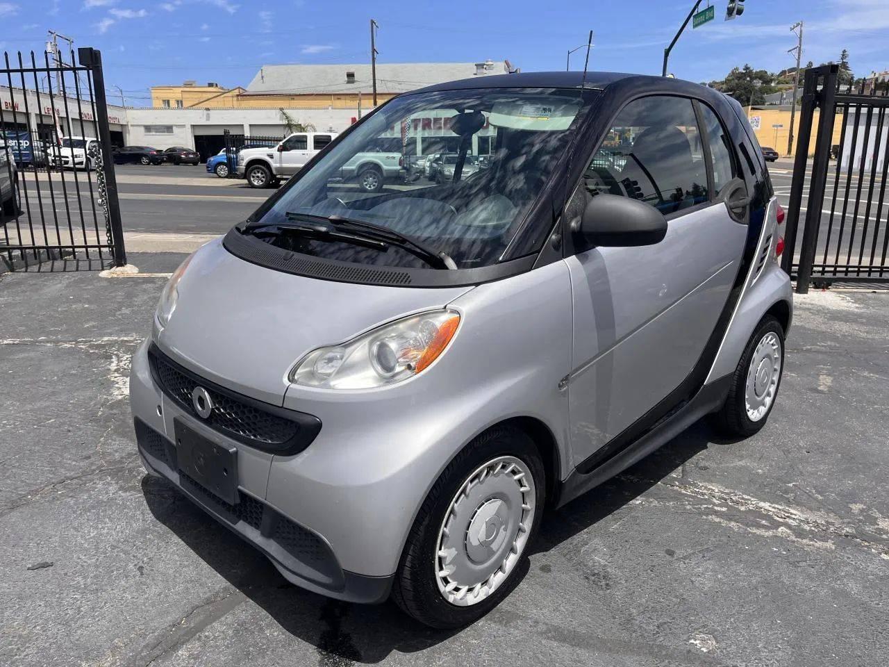 2013 smart fortwo Passion in Vallejo CA For Sale - Image 1