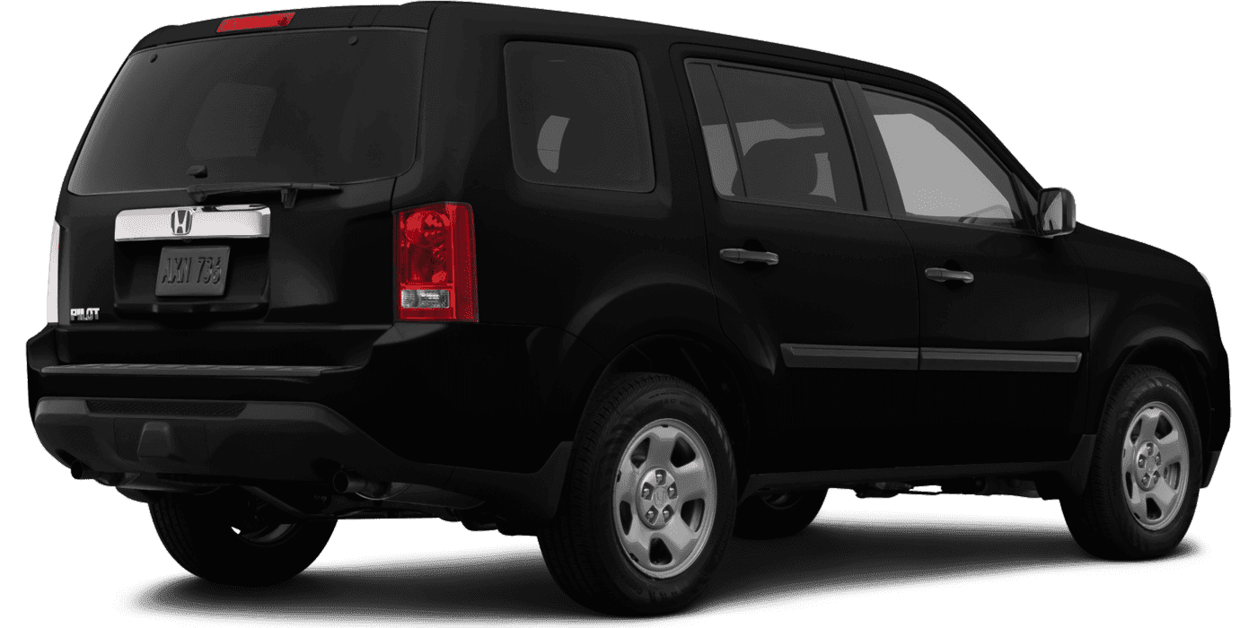 2014 Honda Pilot LX in Raynham MA For Sale - Image 1