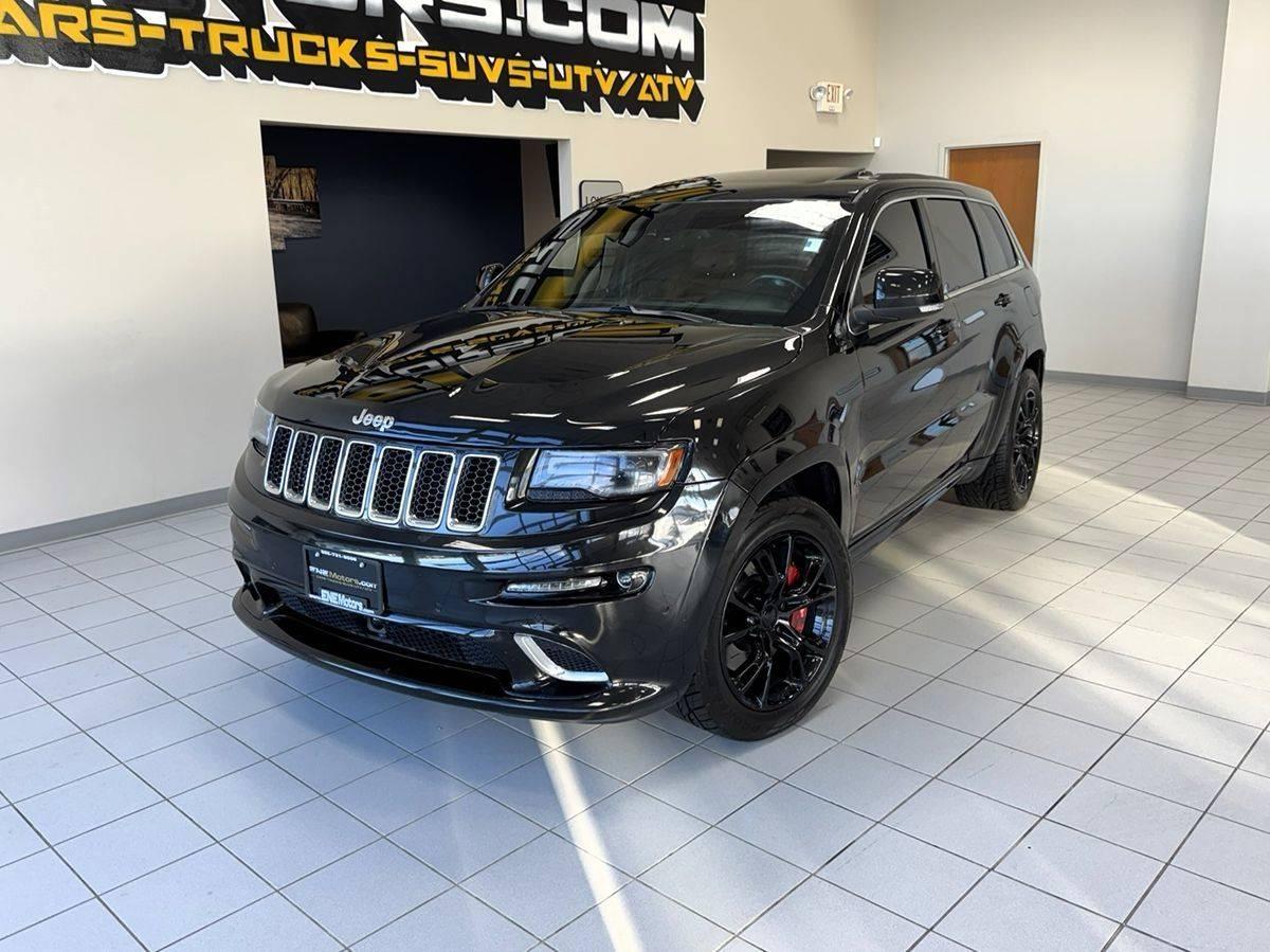 2014 Jeep Grand Cherokee SRT8 in Racine WI For Sale - Image 1