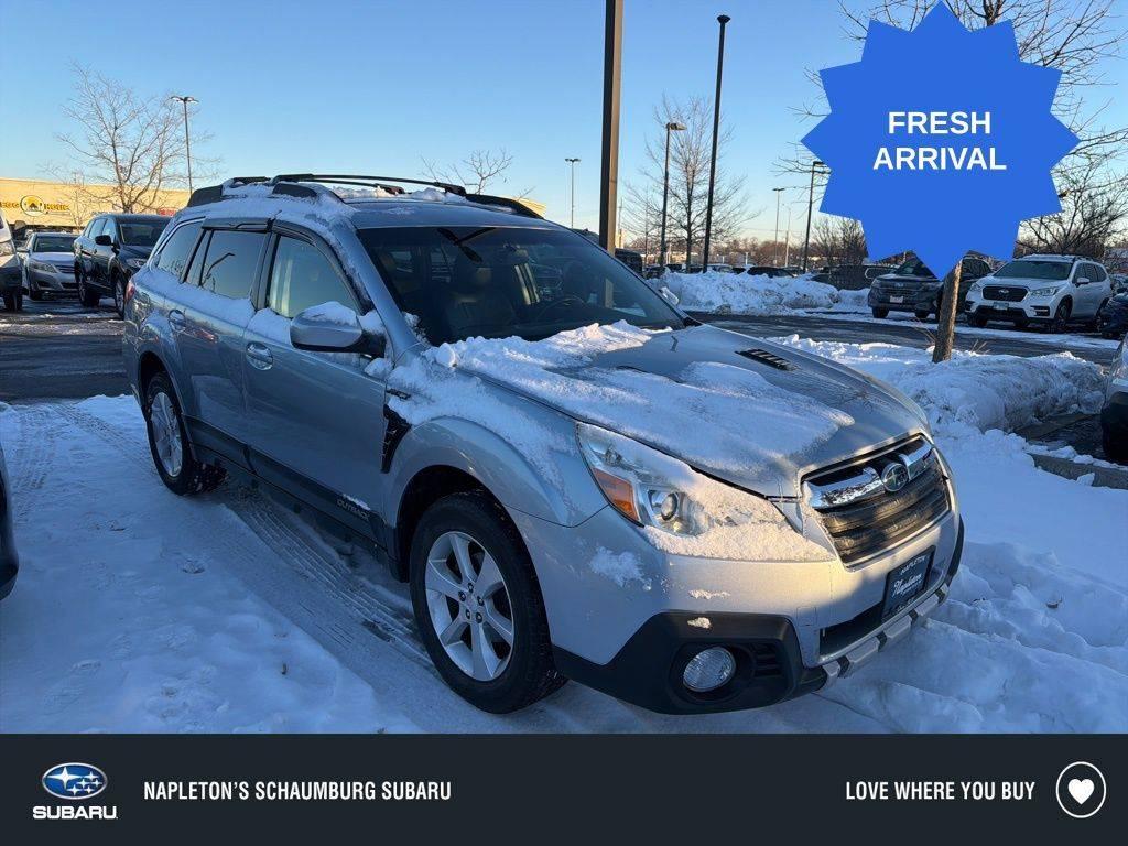 2014 Subaru Outback 2.5i Limited in Schaumburg IL For Sale - Image 1