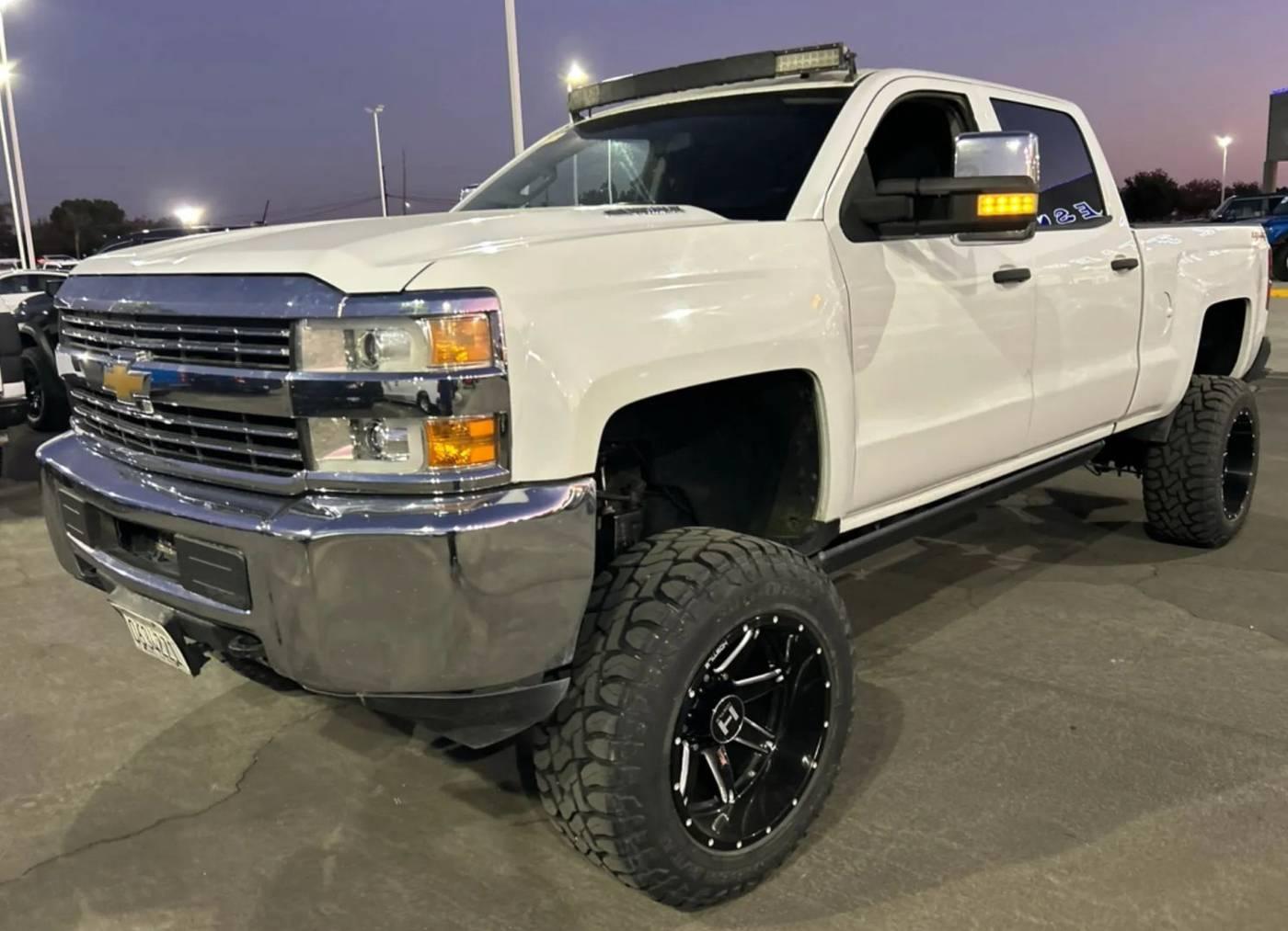 2015 Chevrolet Silverado 2500HD LT in Riverside CA For Sale - Image 1