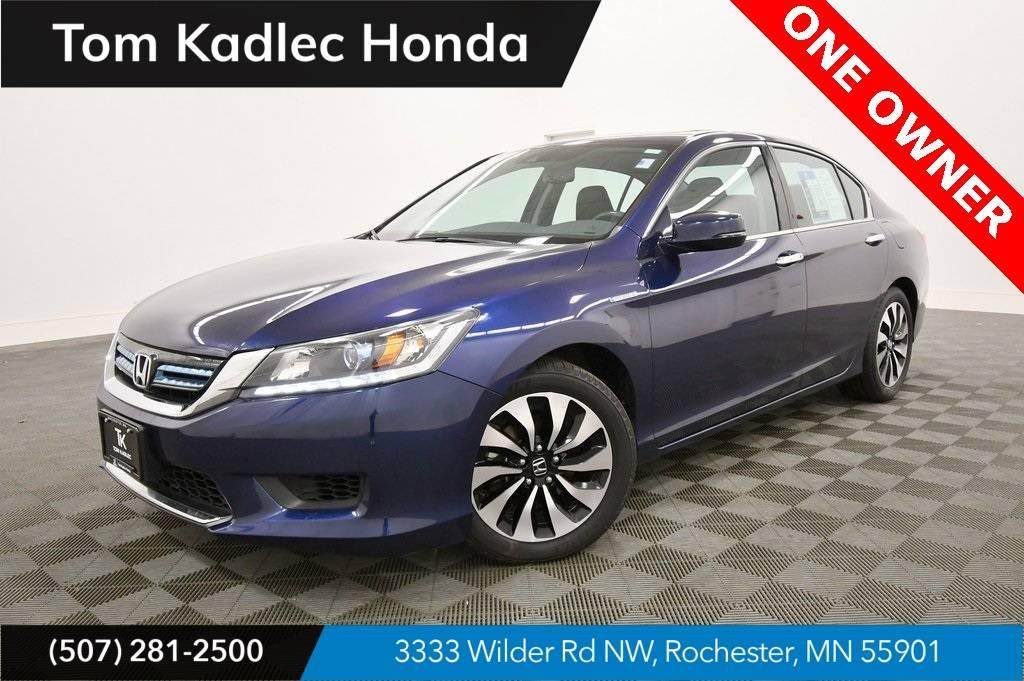 2015 Honda Accord Hybrid EX-L in Rochester MN For Sale - Image 1