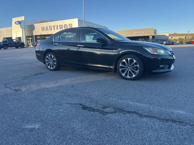2015 Honda Accord Sport in Greenville NC For Sale - Image 1