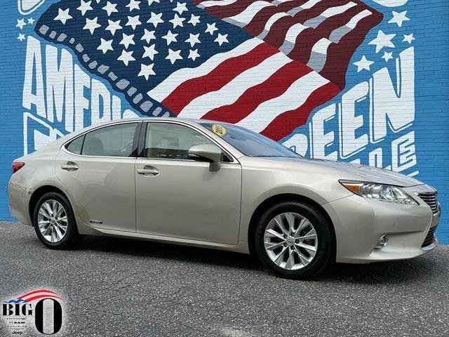 2015 Lexus ES ES 300h in Greenville SC For Sale - Image 1