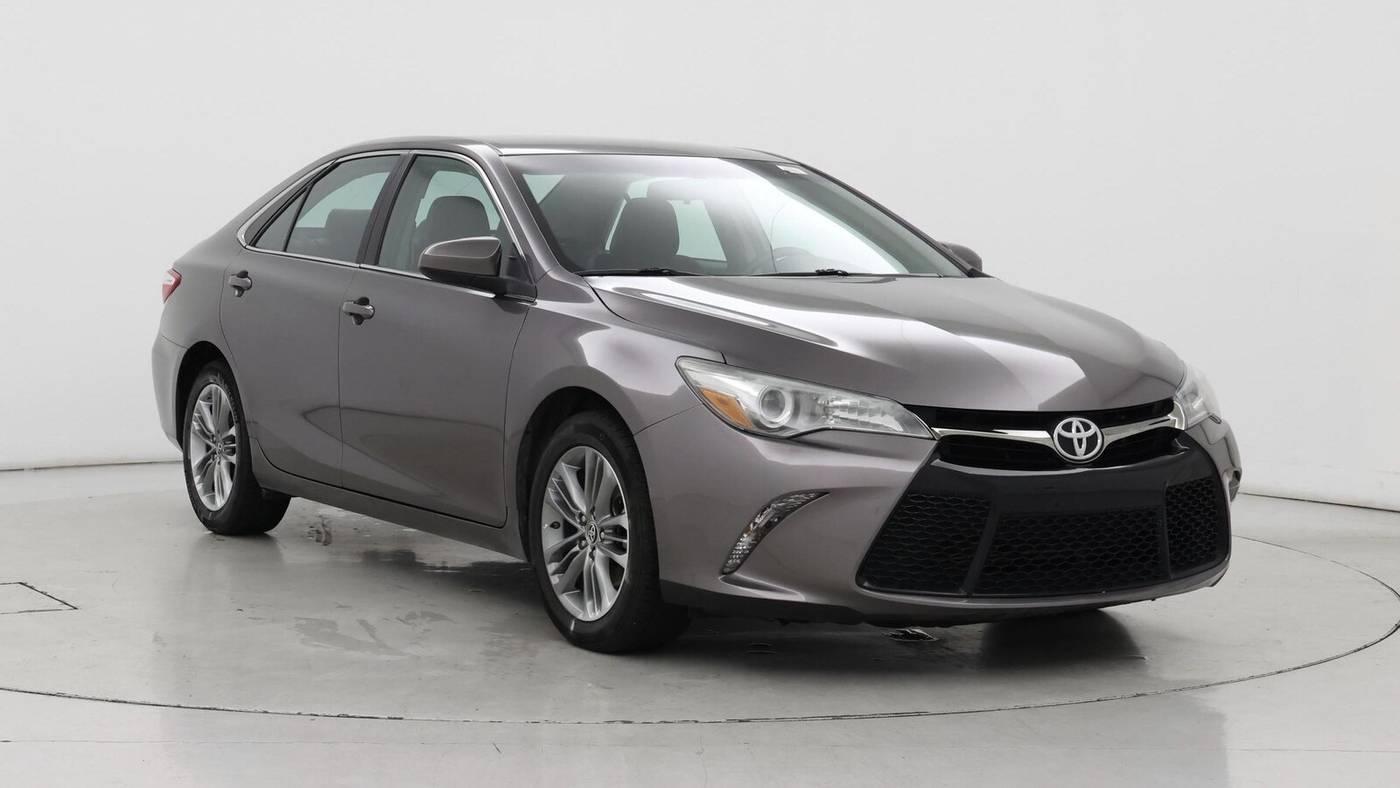 2015 Toyota Camry SE in Birmingham AL For Sale - Image 1