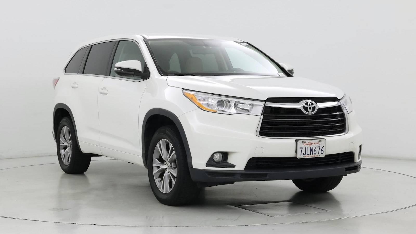 2015 Toyota Highlander LE Plus in Birmingham AL For Sale - Image 1