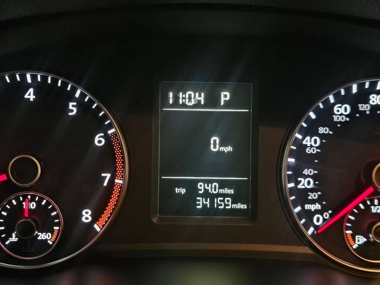 2015 Volkswagen Passat 1.8T S in Bellevue WA For Sale - Image 1