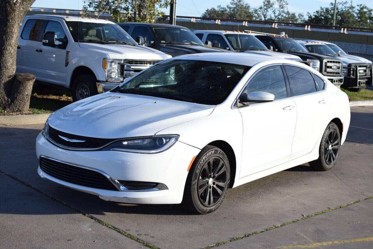 2016 Chrysler 200 Limited in Round Rock TX For Sale - Image 1