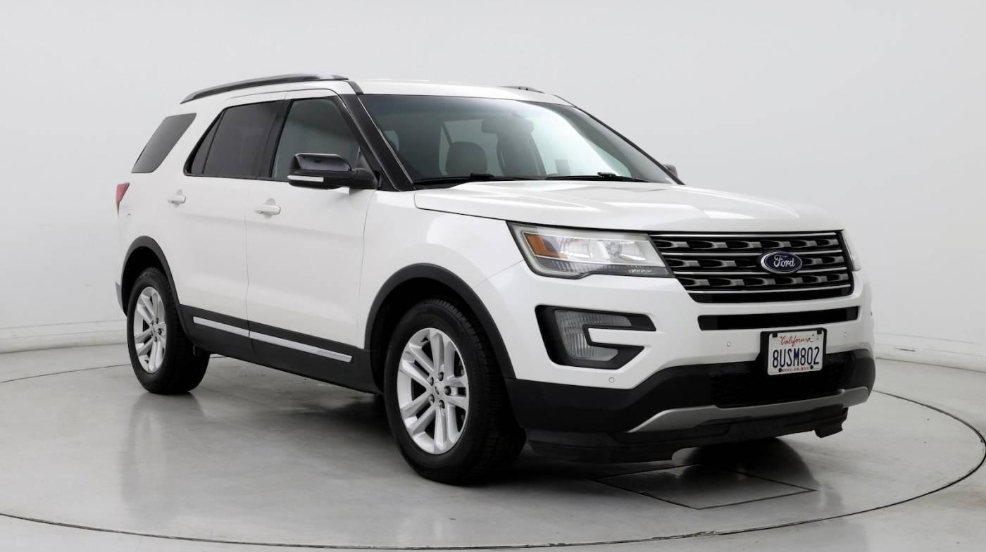 2016 Ford Explorer XLT in Inglewood CA For Sale - Image 1