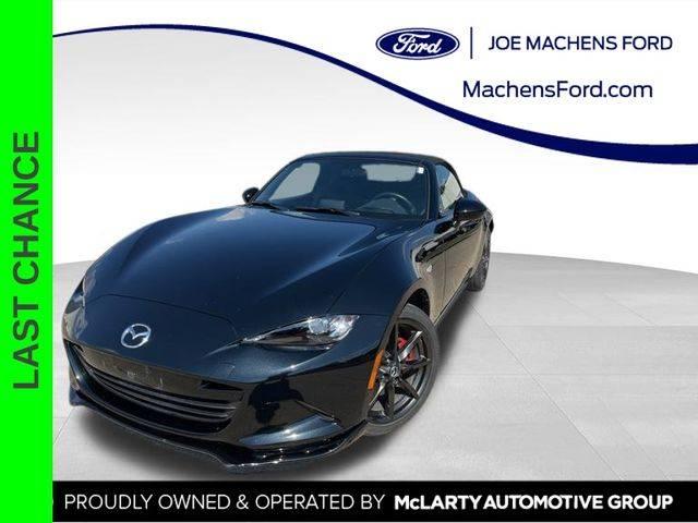 2016 Mazda MX-5 Miata Club in Columbia MO For Sale - Image 1