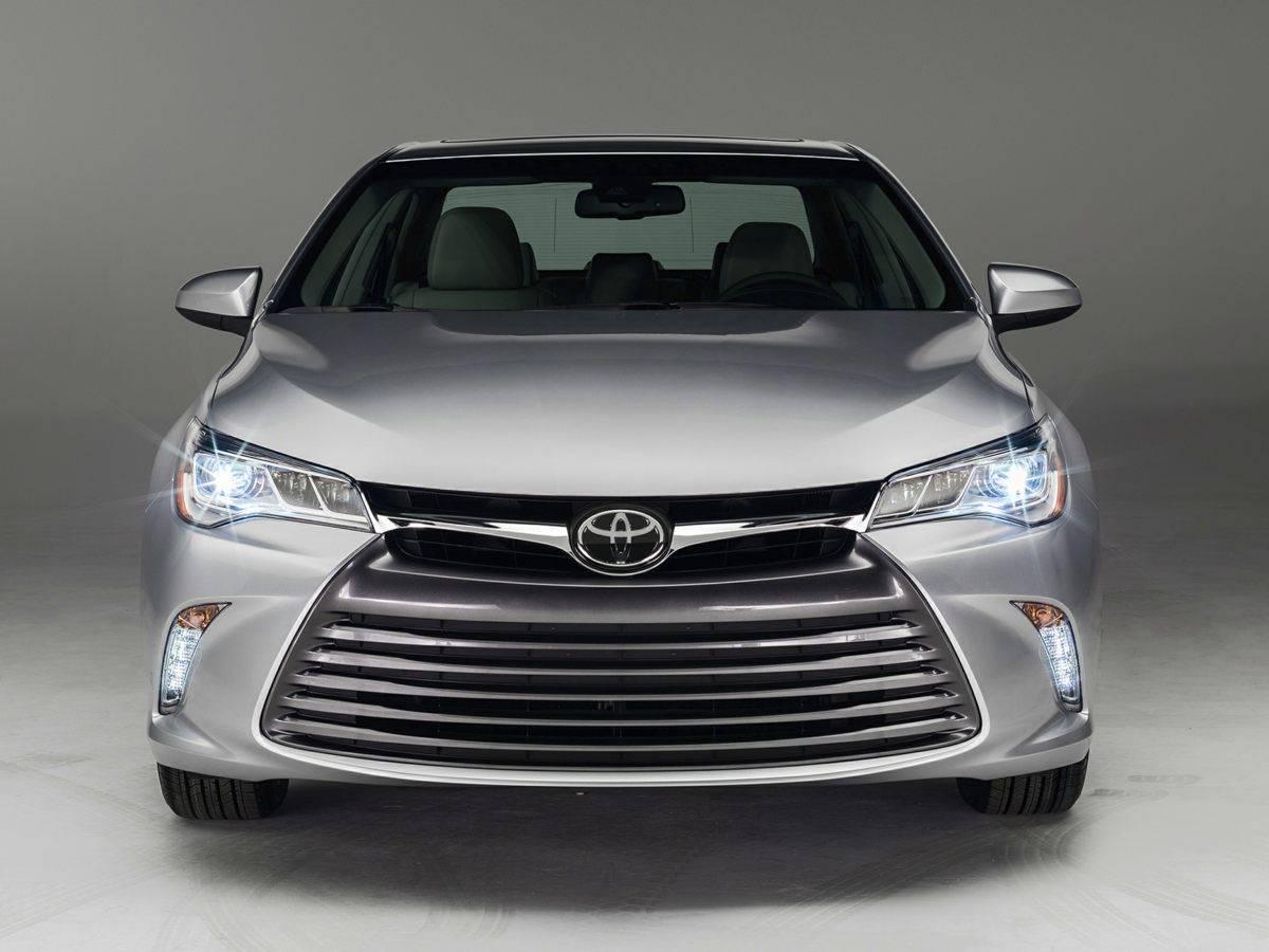 2016 Toyota Camry XLE in Florence SC For Sale - Image 1