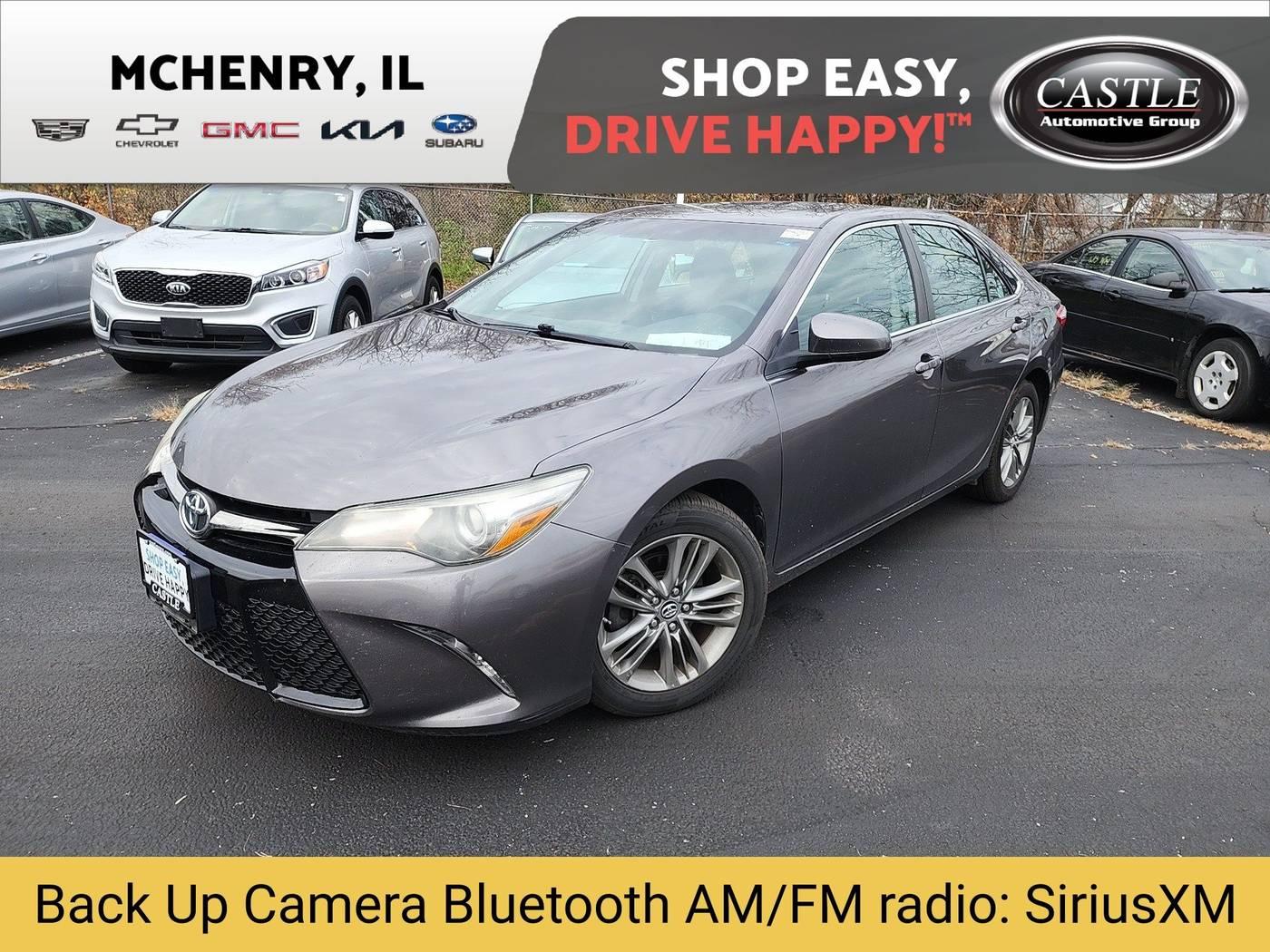 2016 Toyota Camry XLE in McHenry IL For Sale - Image 1
