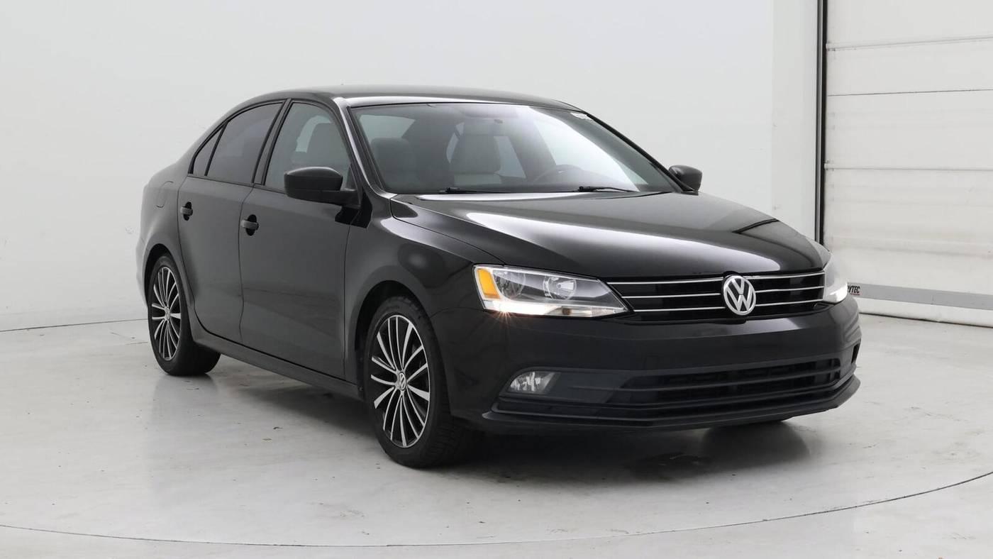 2016 Volkswagen Jetta 1.8T Sport in Birmingham AL For Sale - Image 1