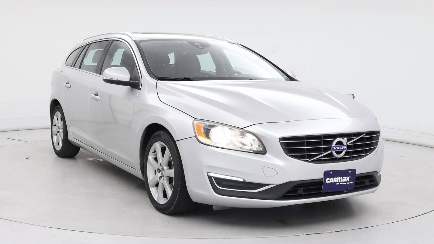 2016 Volvo V60 T5 Drive-E Premier in Birmingham AL For Sale - Image 1