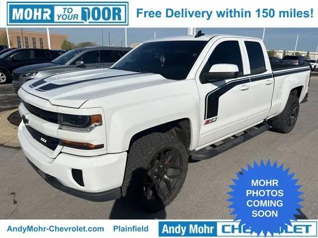 2017 Chevrolet Silverado 1500 LT in Plainfield IN For Sale - Image 1