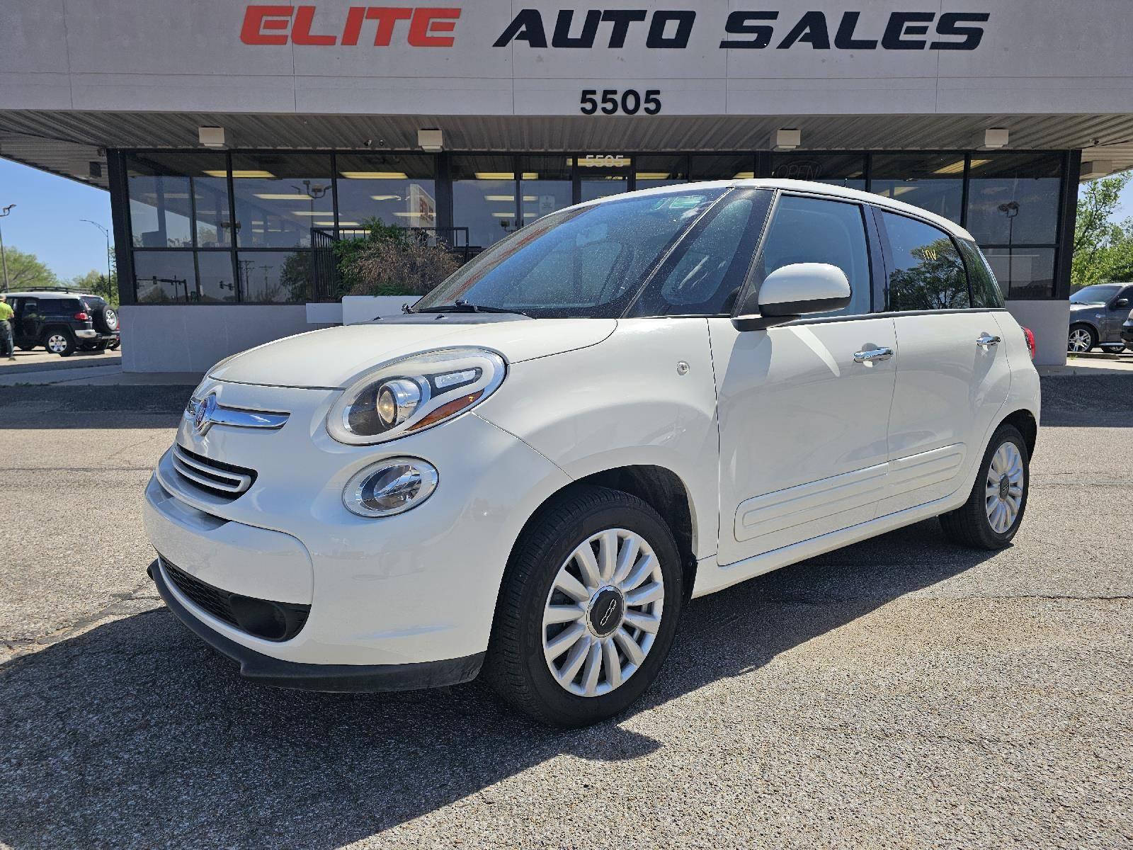 2017 FIAT 500L Pop in Wichita KS For Sale - Image 1