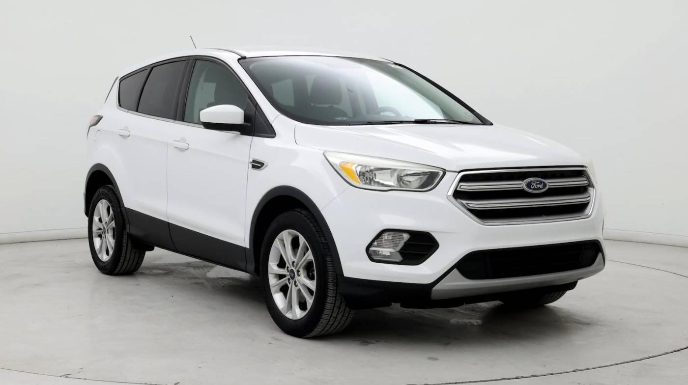 2017 Ford Escape SE in Inglewood CA For Sale - Image 1