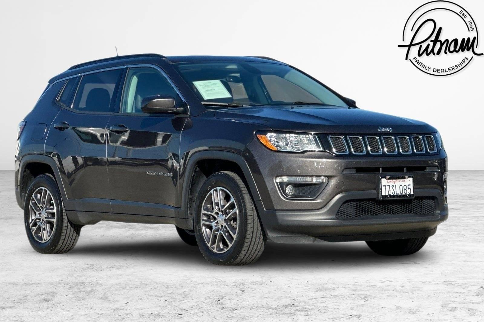 2017 Jeep Compass Latitude in Burlingame CA For Sale - Image 1
