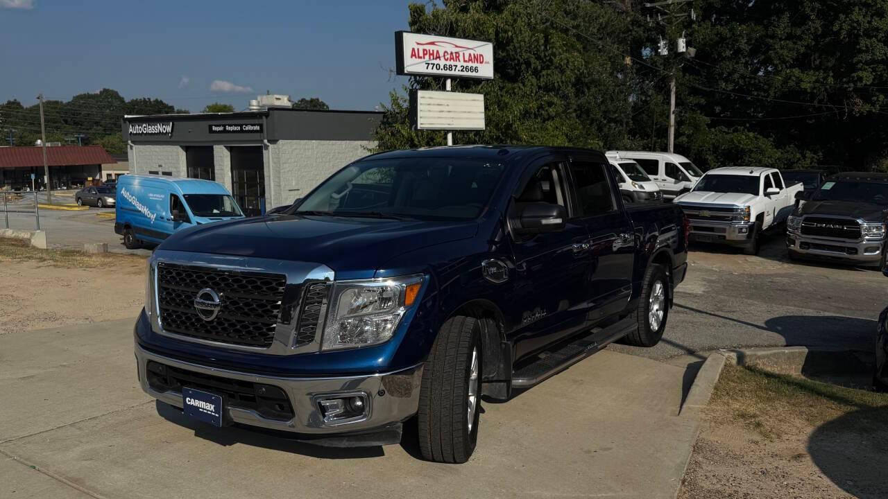 2017 Nissan Titan SV in Snellville GA For Sale - Image 1