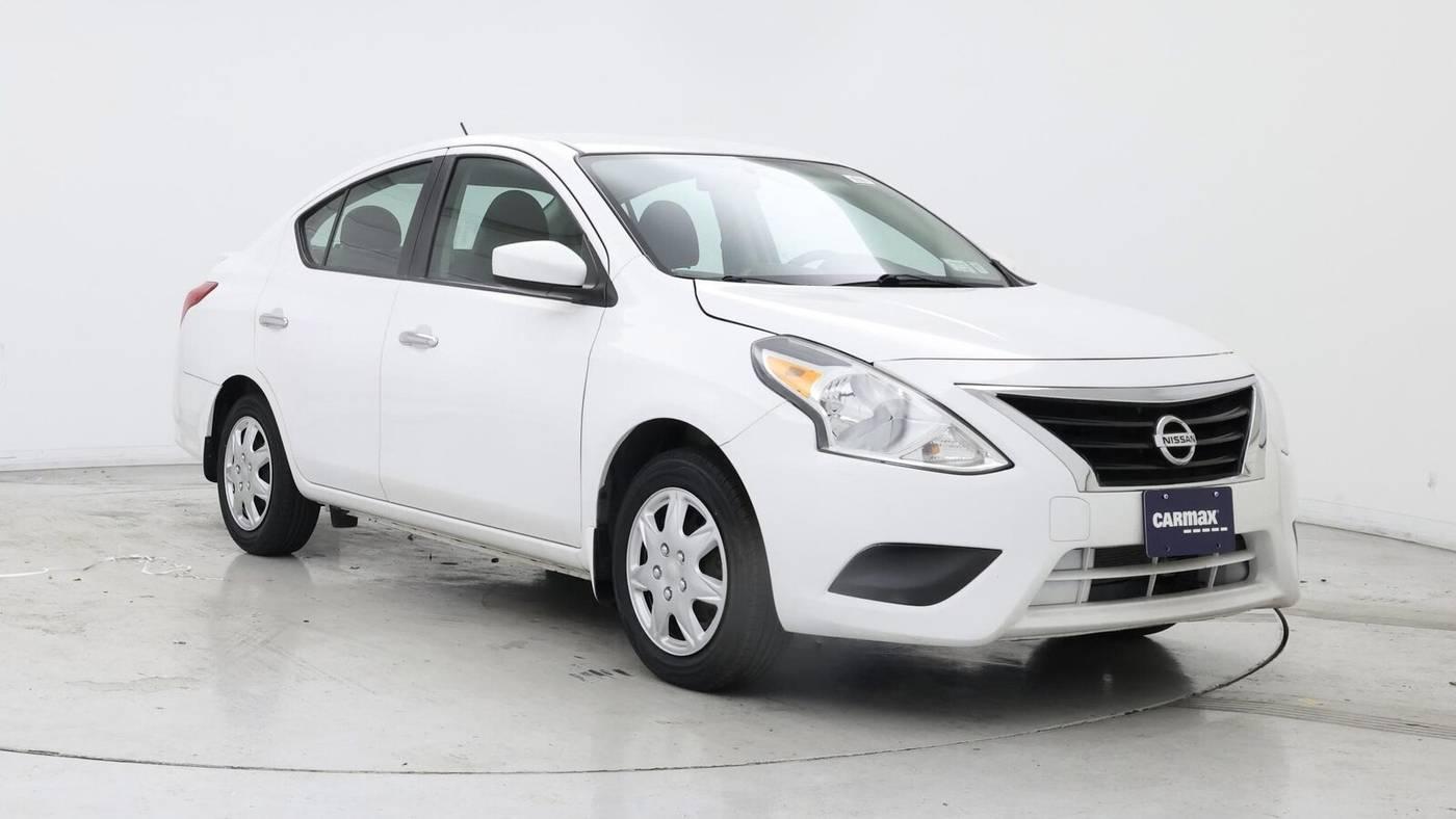 2017 Nissan Versa 1.6 SV in Birmingham AL For Sale - Image 1