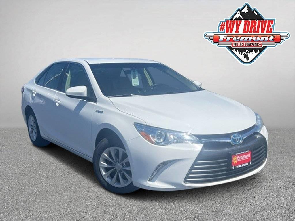 2017 Toyota Camry Hybrid LE in Lander WY For Sale - Image 1